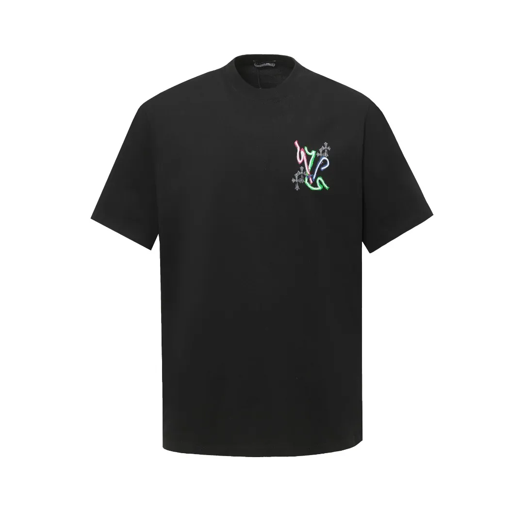 P160 Chrome Hearts* are made of 300g double yarn fabric, 1*1 Solona rib, imported digital white ink direct injection + foaming, a perfect blend of fashion and science, a feast of precision and color, high-definition color details, green and environmentally friendly concepts, loose fit, same style for men and women. Color: Black White Size: XS S M L